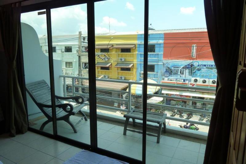 צ'אלונג Supergreen Hotel מראה חיצוני תמונה