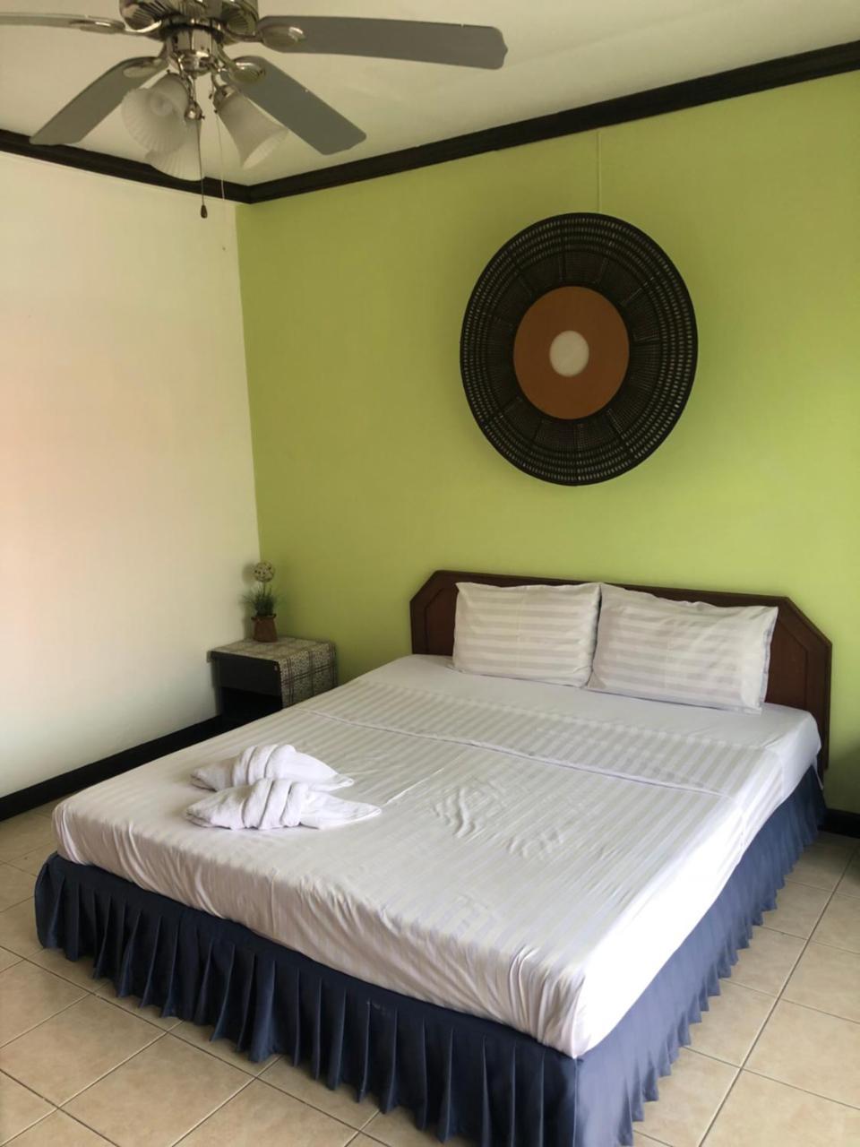 צ'אלונג Supergreen Hotel מראה חיצוני תמונה
